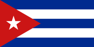 Bandera de Cuba: Cinco franjas horizontales, tres azules y dos blancas, con un triángulo rojo y una estrella blanca en el lado izquierdo