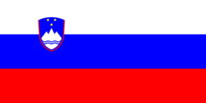 Bandera de Eslovenia: Tres franjas horizontales, blanca, azul y roja, con el escudo de armas en la esquina superior izquierda.